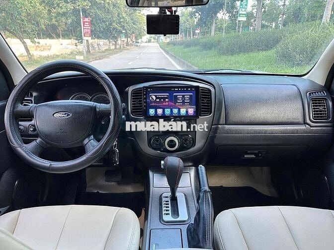 Ford Escape số tự động gầm cao 2012 full đồ chơi