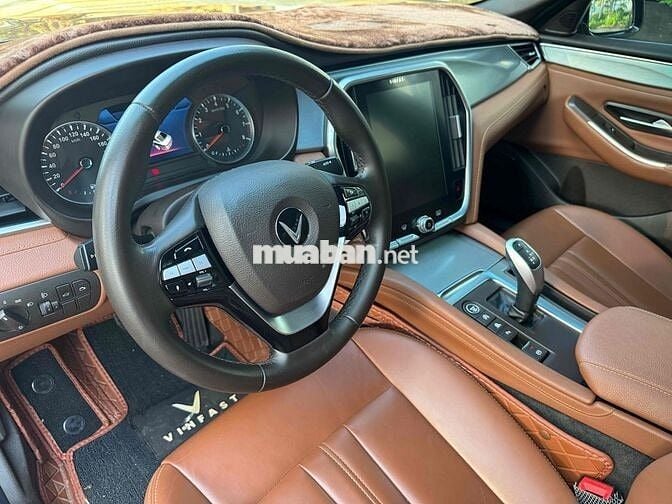 VinFast Lux A Premium 2021 Đỏ 70.000 km
