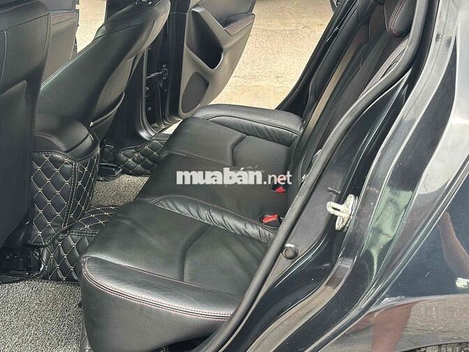 Mazda Mazda 3 2017 Đen 9 vạn km