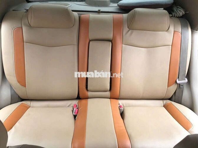 Ford Laser Ghia 1.8AT 2003 cọp đồ chơi