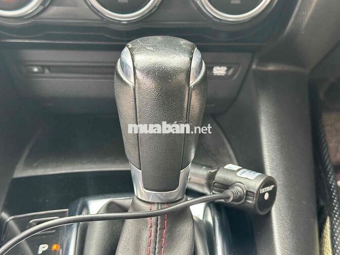 Mazda Mazda 3 2017 Đen 9 vạn km