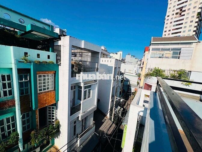 CHDV 138m2 Quận 3 • Ngang 10m × 15m • 13 phòng • 90tr/tháng • 21 Tỷ