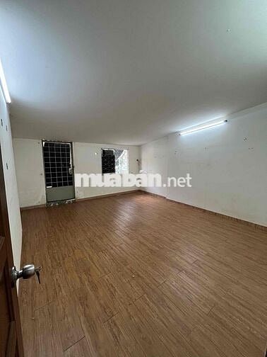 Bán nhà Nguyễn Sơn 50m2. 4T180