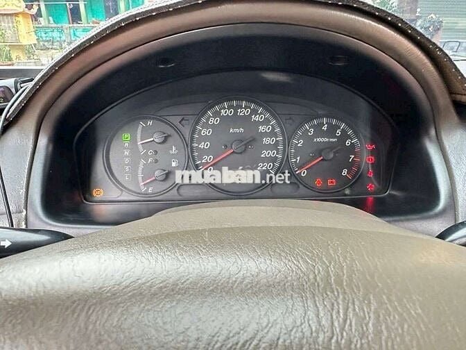 Ford Laser Ghia 1.8AT 2003 cọp đồ chơi