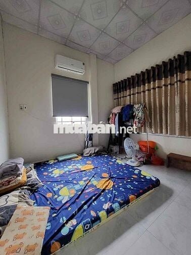 BÁN NHÀ LÔ GÓC 2 MẶT HẺM XE HƠI TẬN CỬA  GIÁ CHỈ NHỈNH 3 TỶ