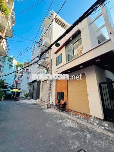 CHDV 138m2 Quận 3 • Ngang 10m × 15m • 13 phòng • 90tr/tháng • 21 Tỷ