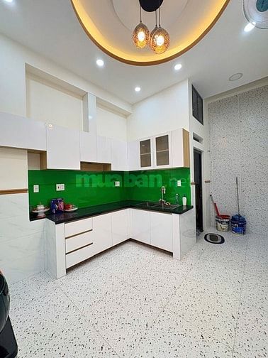 BÁN NHÀ ÂU CƠ GẦN LẠC LONG QUÂN TÂN BÌNH