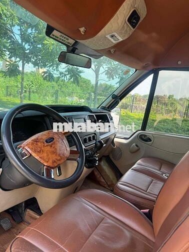 Ford Transit Van 2019 3 chỗ Đen