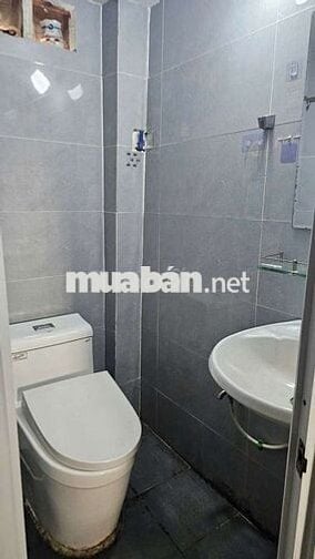4x8m Lầu 2pn 4,5tr Liên Ấp 123 gần Chợ 123