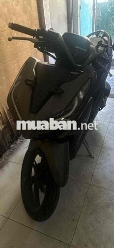 Honda Vario 150 vang cát