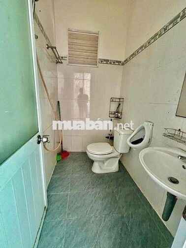 Cho Thuê Nhà DT 100m2 1Trệt 1Lầu 2Pn 2Wc Hẻm Xe Tải 140 Vườn Lài