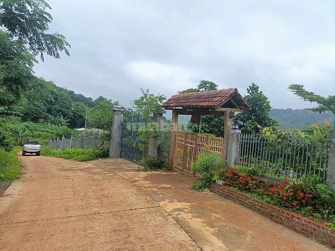BÁN 3.220m² ĐẤT NHÀ VƯỜN NGHỈ DƯỠNG GIÁ SIÊU RẺ TẠI HÒA BÌNH