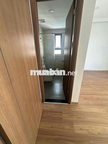Cho thuê căn góc 2pn, 2wc ban công Bcons Garden