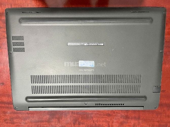 Laptop văn phòng Dell Latitude 7390