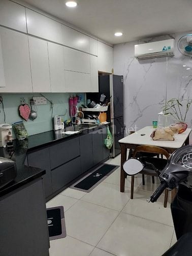 CẦN BÁN GẤP NHÀ HẺM XE HƠI TRẦN VĂN QUANG - TÂN BÌNH