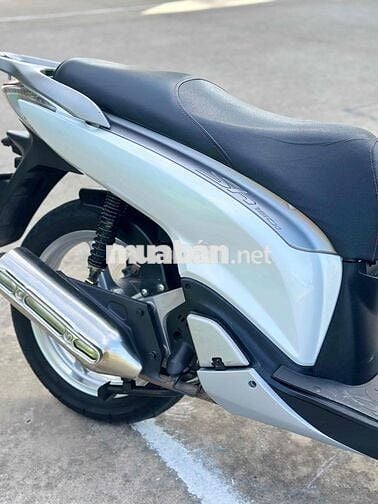 Honda SH Trắng