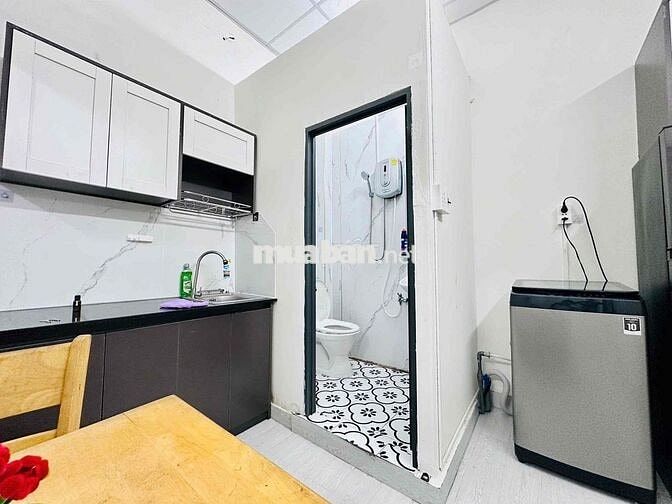 CĂN HỘ 1PN 1PK 50M2 | BAN CÔNG | MÁY GIẶT RIÊNG | NGAY CMT8 Q3