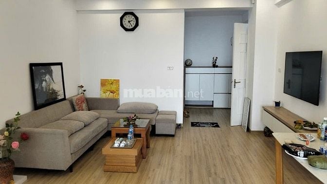 Bán căn hộ tầng 14 chung cư CT9A phố Nguyễn Cao Luyện Long Biên Hà Nội