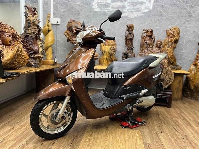 Honda Lead biển SG dàn áo zin sạch sẽ, máy bao êm