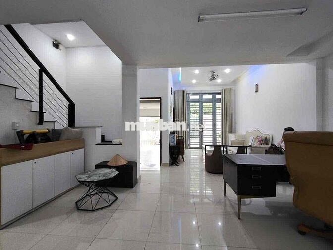 CHO THUÊ NHÀ ĐẸP 1T2L 4PN_5WC MẶT TIỀN KHU BÊN SÔNG GIGAMALL THỦ ĐỨC.