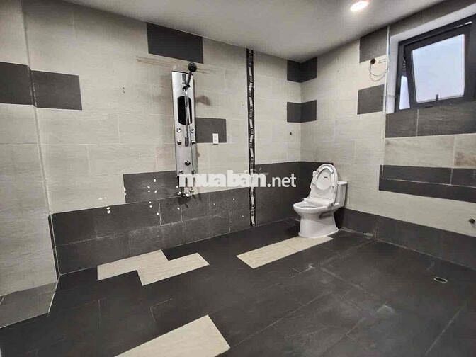 CHO THUÊ NHÀ ĐẸP 1T2L 4PN_5WC MẶT TIỀN KHU BÊN SÔNG GIGAMALL THỦ ĐỨC.