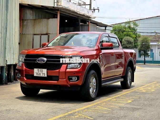Ford Ranger XLS MT 2022 Số sàn Diesel