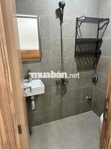 cho thuê phòng đối diện Emart Phan Huy Ích
