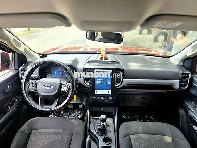 Ford Ranger XLS MT 2022 Số sàn Diesel