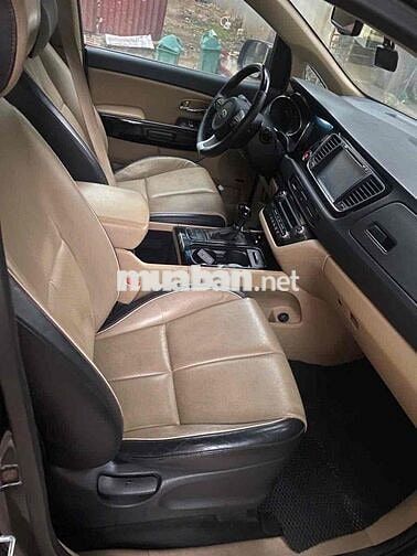 Kia sedona bản dầu cao cấp