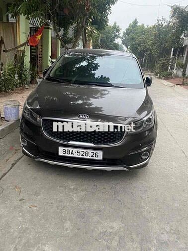 Kia sedona bản dầu cao cấp