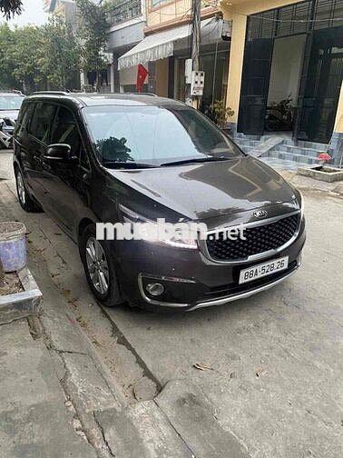 Kia sedona bản dầu cao cấp