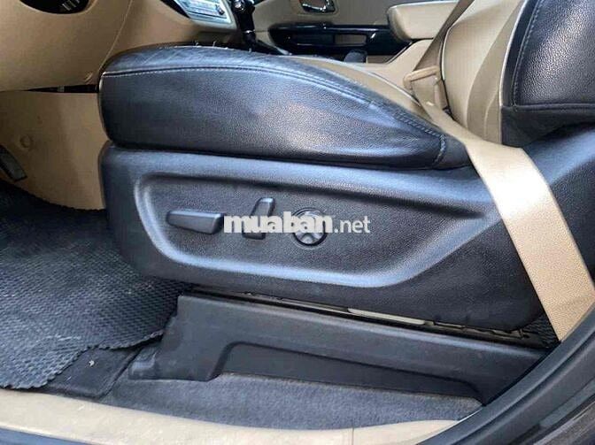 Kia sedona bản dầu cao cấp