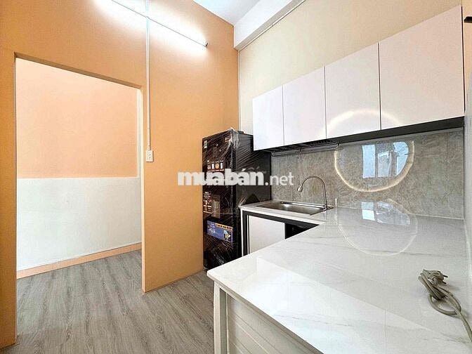 Cho Thuê Phòng Cửa Sổ Gần Chung cư Hà Đô - Toà Nhà Viettel - Dân Chủ