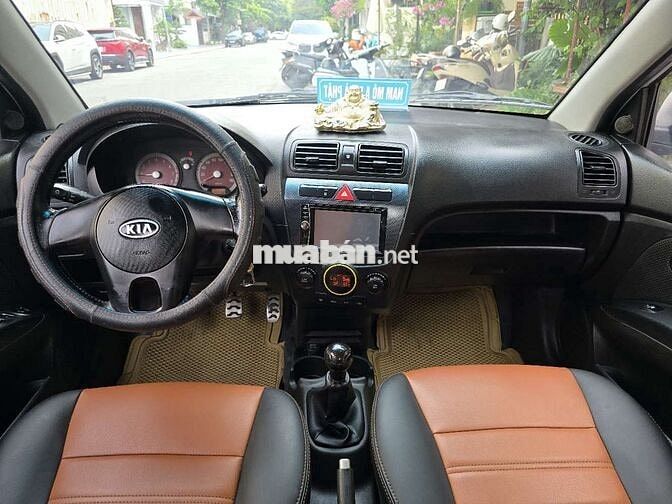 Kia Morning 2011 Số sàn Bạc 5 chỗ