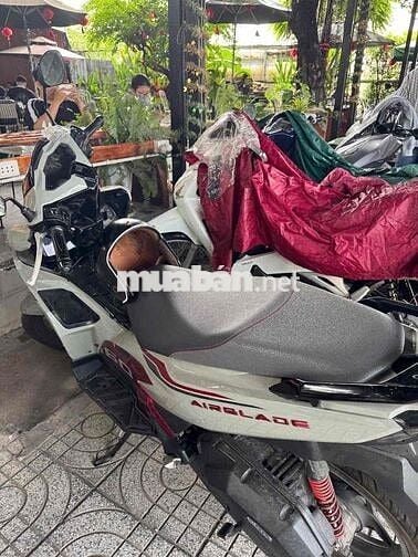 Honda Air Blade Sport 160cc 2025 Trắng đỏ
