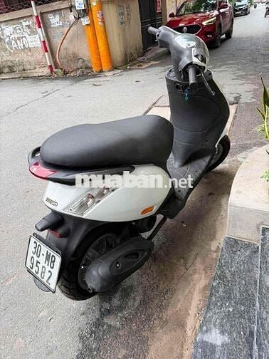 Piaggio Zip Trắng