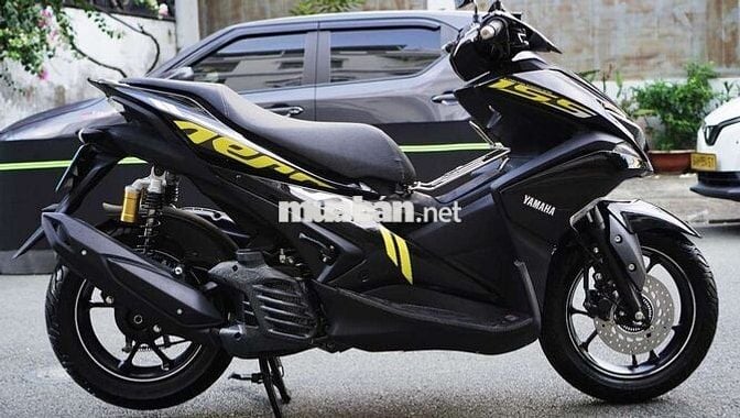 Yamaha NVX 155 V1 ABS Smartkey 2021 Đen Neon Xanh