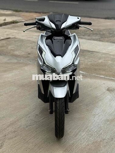 Honda Air Blade Bạc Đã sử dụng