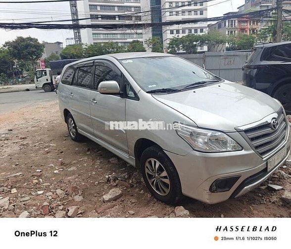 Toyota Innova 2016 7 chỗ Số sàn Xăng