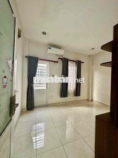 Cho Thuê Nhà 110m2 1Trệt 1Lầu 2Pn 2Wc Hẻm Xe Tải Vườn Lài Gần Cầu Sắt