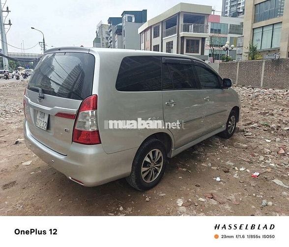 Toyota Innova 2016 7 chỗ Số sàn Xăng