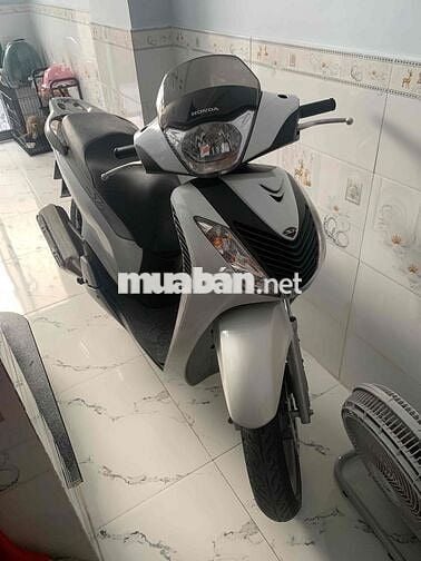 Honda SH 150i 2023 Trắng 8000 km