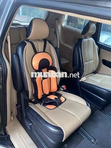 Kia Grand Sedona Dầu màu Nâu