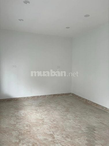 Gấp nhà đẹp ngõ Lương Yên, giá 7.5 tỷ, 27m2x4T, ngõ thông 