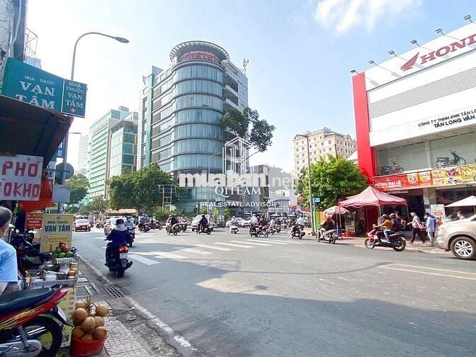 MẶT TIỀN TRẦN QUỐC TOẢN , QUẬN 3 - 5x22m - 4 TẦNG - VỊ TRÍ ĐẸP