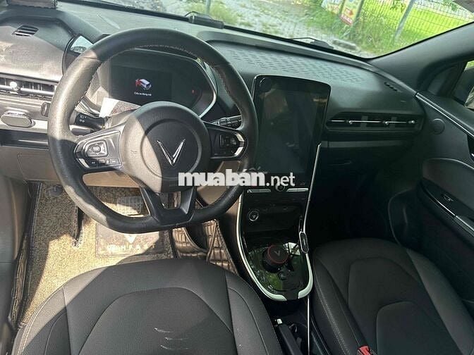 VinFast VF E34 Xanh Xe ô tô điện