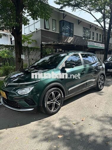 VinFast VF E34 Xanh Xe ô tô điện