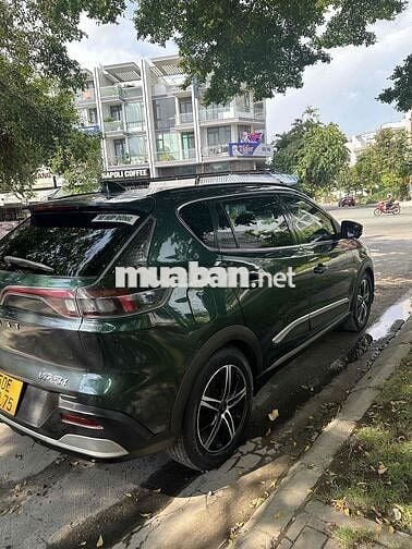 VinFast VF E34 Xanh Xe ô tô điện