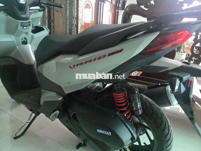 Honda Vario 160 2026 ABS Xám 8500 km, có đồ chơi