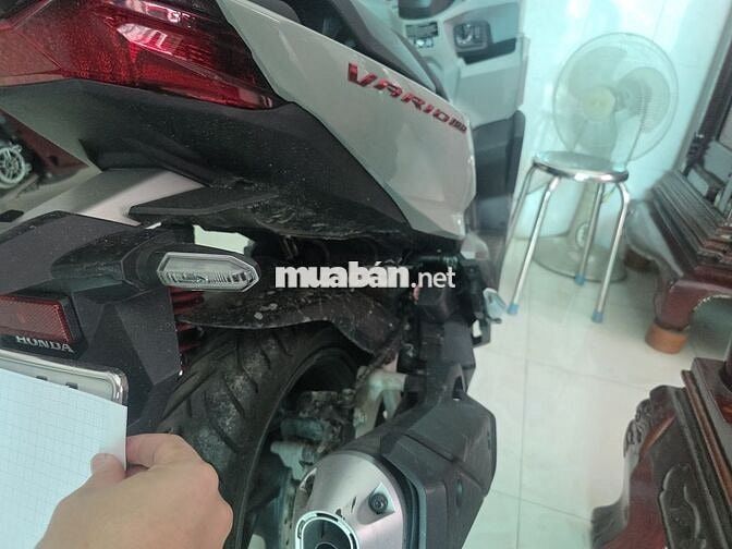 Honda Vario 160 2026 ABS Xám 8500 km, có đồ chơi